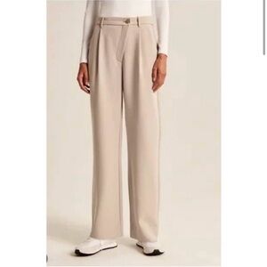 Abercrombie & Fitch Tailored Straight Leg Asymmetrical Button Khaki Slacks NEW
